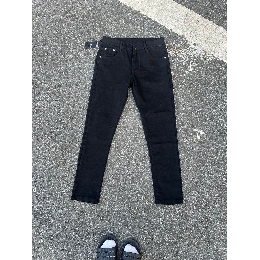 Quần Jeans Đen Trơn Nam LEXRONAN – Quần Bò Co Giãn 4 Chiều, Form Slim Fit, Tôn Dáng, Dễ Phối Đồ #JN01