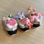 YT4 Mướp Sang Trọng Dễ Thương Sushi Cá Mập Mèo Sang Trọng Túi Quyến Rũ Hoạt Hình Mèo Con Mặt Dây Chuyền Ba Lô Trang Trí