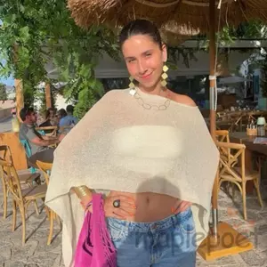 MAPLEPOET-Womens Khăn choàng Poncho Sheer Áo crop Top màu trắng với đường viền cổ thuyền bất đối xứng chảy Polyester Silhouette