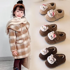 Giày giữ ấm cho bé gái với hình mèo hoạt hình mới mùa thu 2026, giày tuyết thời trang và mềm mại