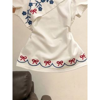 [Giảm giá 50%] Áo thun ngắn tay thêu hoa trắng dành cho nữ Mùa hè Retro Tính khí Sli