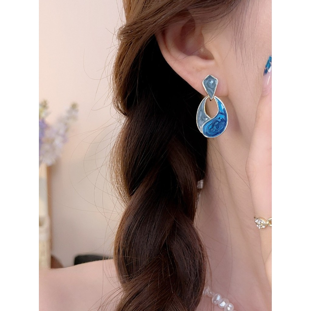Bông Tai Thời Trang Giọt Nước Xanh Cảm Giác Cao Cấp 2026 Phong Cách Mới Nữ Sang Trọng Bông Tai