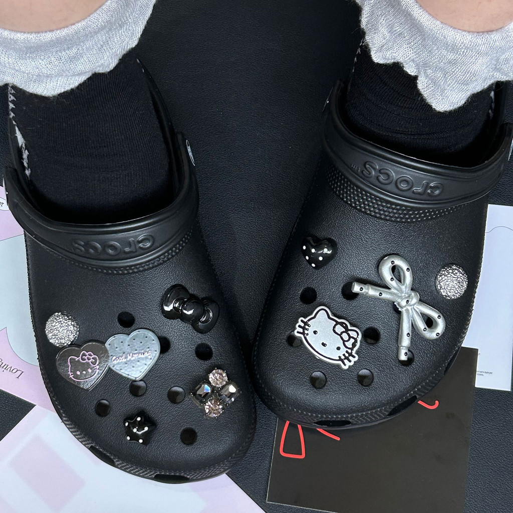 Hellokitty Phụ Kiện Hoa Hoạt Hình Đen Dễ Thương, Phù Hợp Crocs, Có Thể Tháo Rời, DIY, Khóa Giày
