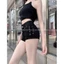 Sibyte- Quần Short Jeans Đen Siêu Ngắn Phối Đinh Tán Phong Cách Mỹ Thiết Kế Tôn Dáng Hot Trend Cho Nàng Cá Tính