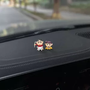 Crayon Shin-Chan Búp Bê Sáng Tạo Dễ Thương Xe Trang Trí Trung Tâm Điều Khiển Trung Tâm Điều Khiển Dụng Cụ Để Bàn Trang Trí Nội Thất Ô Tô 26.3.22