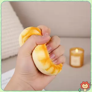 Mô Phỏng Bánh Bóp Đồ Chơi Dễ Thương Mè Thông Bánh Mì Hình Đàn Hồi Mềm Mại Giảm Căng Thẳng Quà Tặng Cho Trẻ Em Sinh Nhật