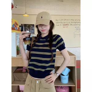 Phong cách Hàn Quốc Preppy Cổ áo polo sọc dệt kim tay ngắn Slim-fit thon gọn hơn