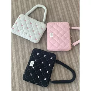Túi Đeo Vai Laptop BL137 Chống Trầy Chống Va Đập Có Quai Đeo 13-14 inch
