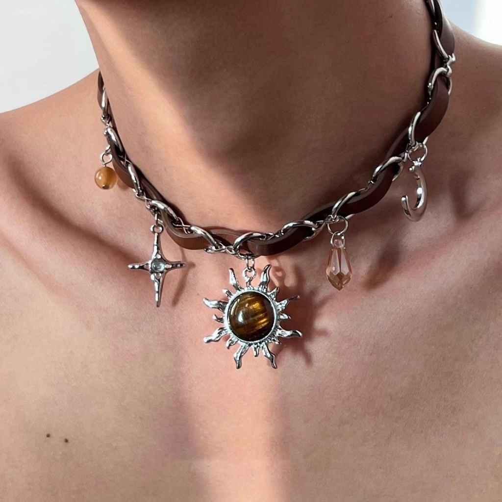 Vòng cổ choker da có đinh tán kim loại - Phong cách unisex Y2K