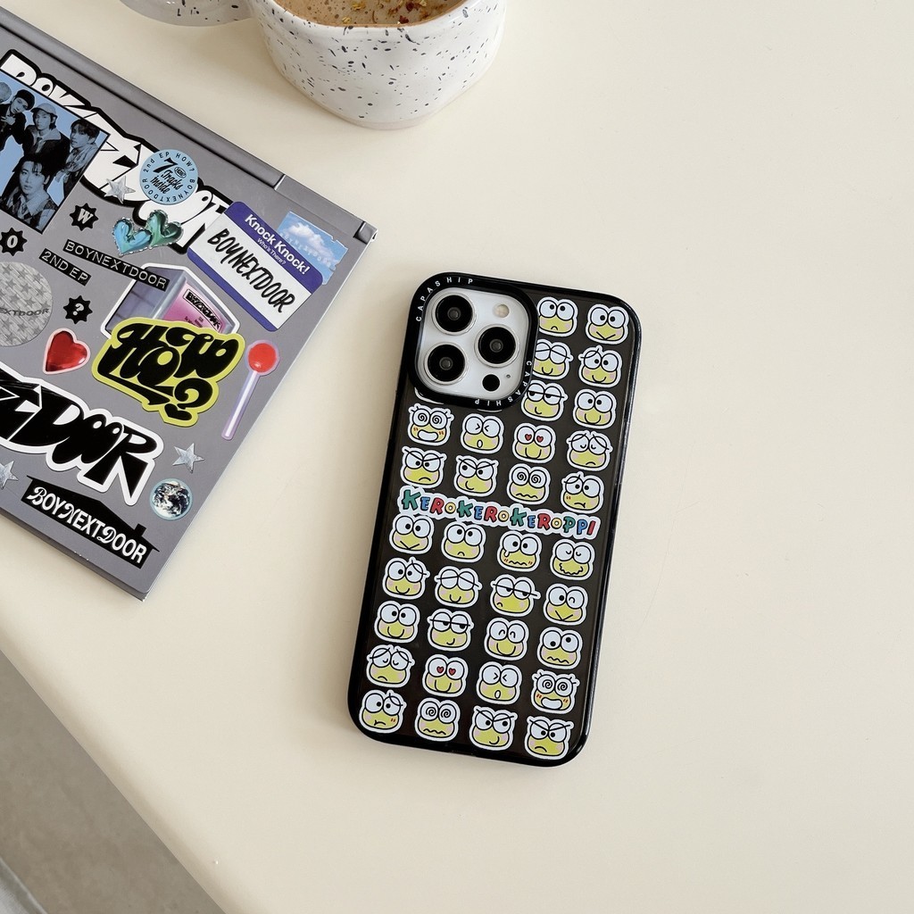 CAPASHIP Dễ Thương Keroppi Hello Kitty KAWAII MOI Hoạt Hình Ếch Nhật Bản Vỏ Mềm Hàn Quốc Vỏ Tương Thích Cho iPhone 17 Pro Max Air Plus 16 / 15 / 14 / 13 / 12 / 11 / XR / X / XS / SE / 8 / 7 / 6