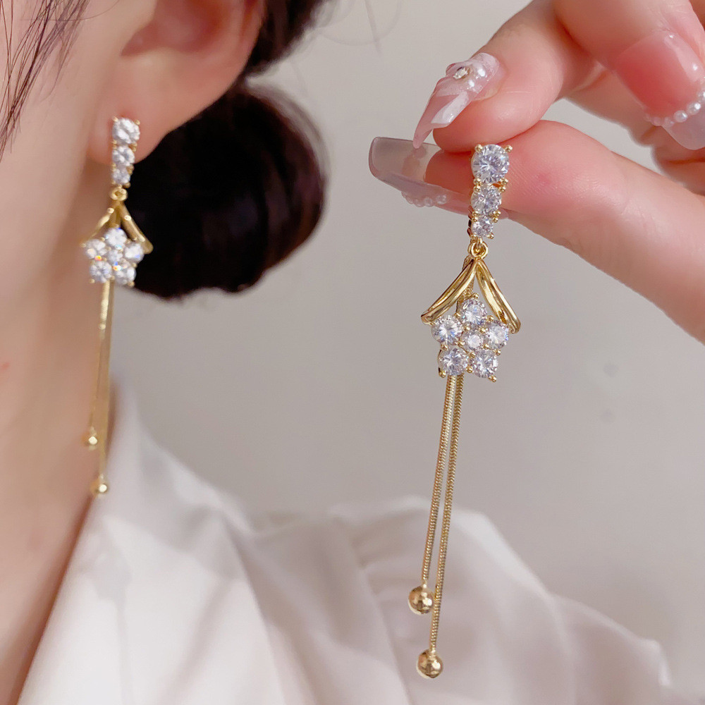 Bông tai dài hình ngôi sao sang trọng nhẹ nhàng mùa hè