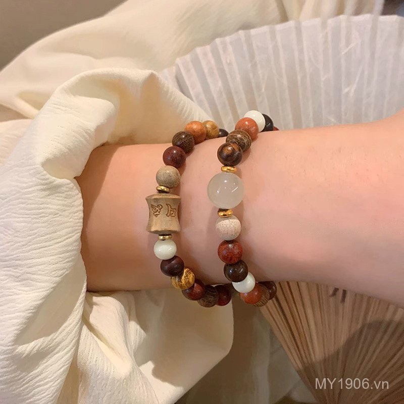 Vòng tay gỗ nhiều hạt thơm, phong cách mới và dân tộc với cườm đính kết đẹp mắt