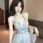 Xoắn tươi Phong cách ngày lễ Dây yếm nữ Mùa hè Pure Desire Hot Girl Thiết kế cổ chữ V hàng đầu