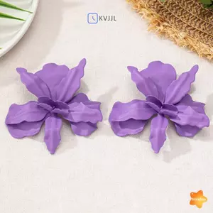 Bông Tai Hoa Không Đều Xếp Ly Cho Nữ Retro Thời Trang Thanh Lịch Tính Khí Tai Phụ Kiện Thời Trang Tiệc Cưới Trang Sức Quà Tặng Mới