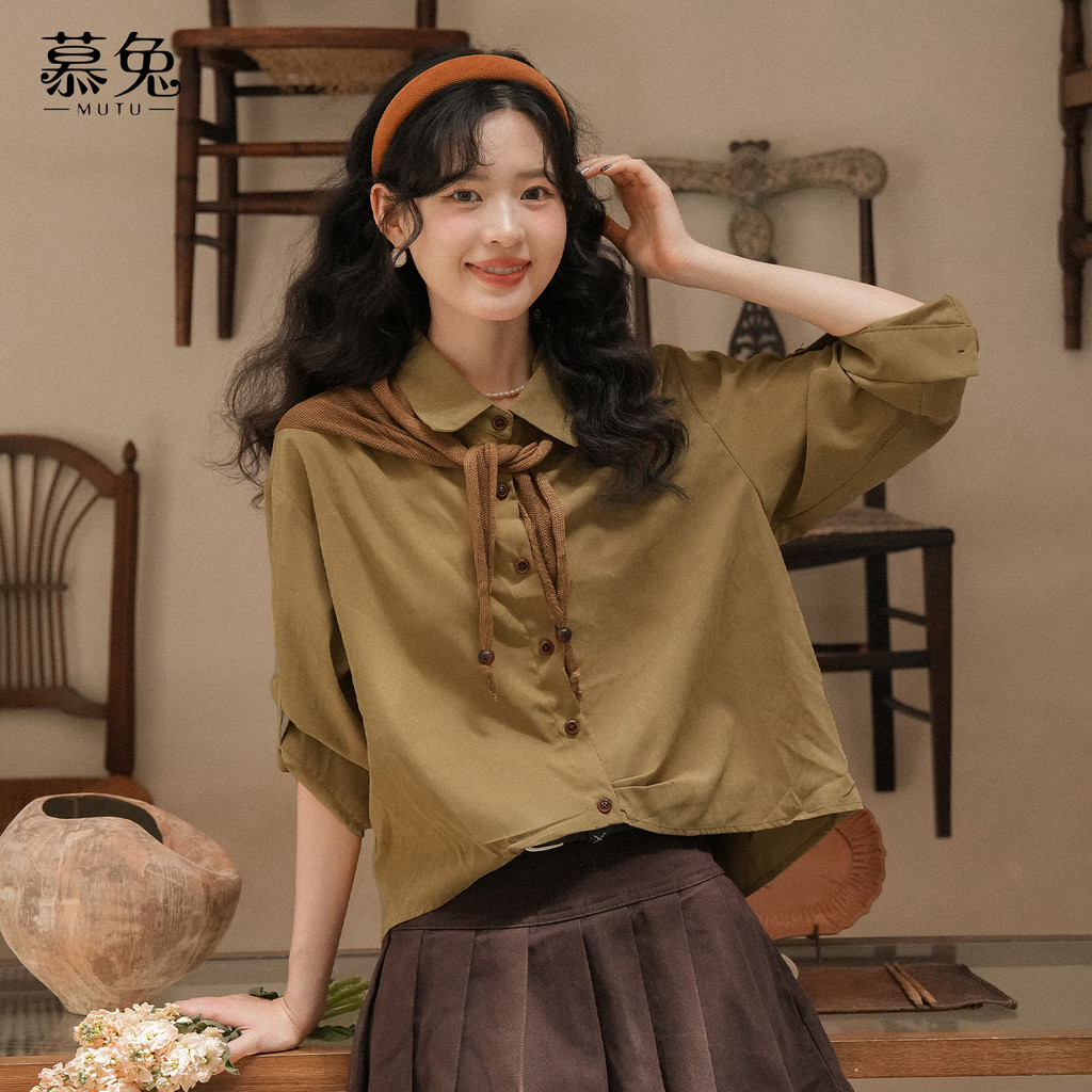 Mutu Retro Phong Cách Hồng Kông Áo Sơ Mi Dài Tay Nữ Mùa Xuân 2026 Phong Cách Mới Thiết Kế Độc Đáo Phù Hợp Với Khăn Choàng Rời Top