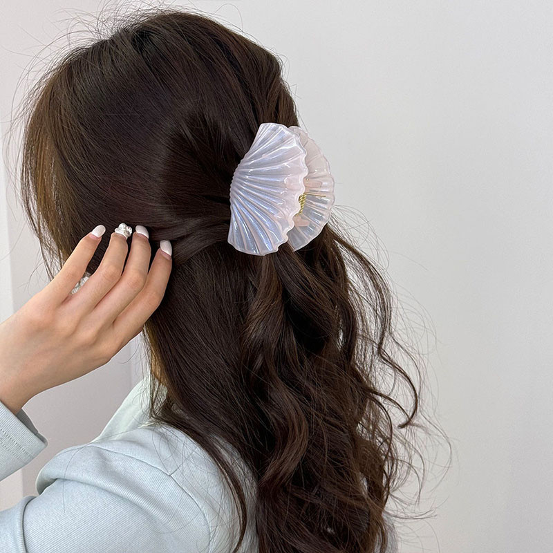 Kẹp vỏ thời trang tinh tế, phụ kiện tóc thanh lịch