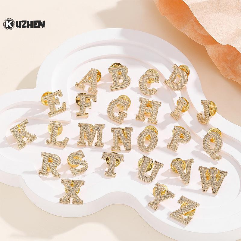 KUZHEN Vintage 26 Chữ Cái Ban Đầu Ve Áo Pin Trâm Cài Dành Cho Nữ Unisex A-Z Kim Loại Đảng Thổ Cẩm Thông Thường Chân Quà Tặng HOT