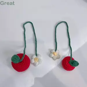Dấu trang dệt kim TUYỆT VỜI, Mặt dây chuyền dệt kim thủ công dâu tây Quà tặng Mặt dây chuyền lá len màu đỏ hồng Đánh dấu trang nữ