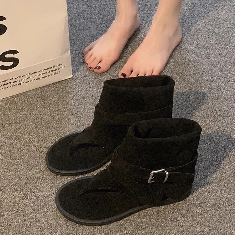 Sandal boot nữ cá tính cổ ngắn dép xỏ ngón thời trang độc lạ, đế thấp nhẹ êm chân phong cách streetwear