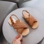 Sandal bé gái đan dây cổ điển mùa hè 2024 đế mềm chống trượt giày đi biển trẻ em cỡ lớn thoáng khí