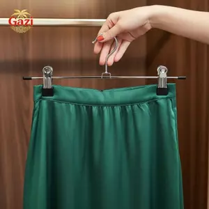 Móc Treo Quần Áo Chống Gió Nhựa Thiết Thực Sáng Tạo Cho Quần Áo Hàng Ngày Bảo Quản Trong Tủ Quần Áo Gia Đình [VN]