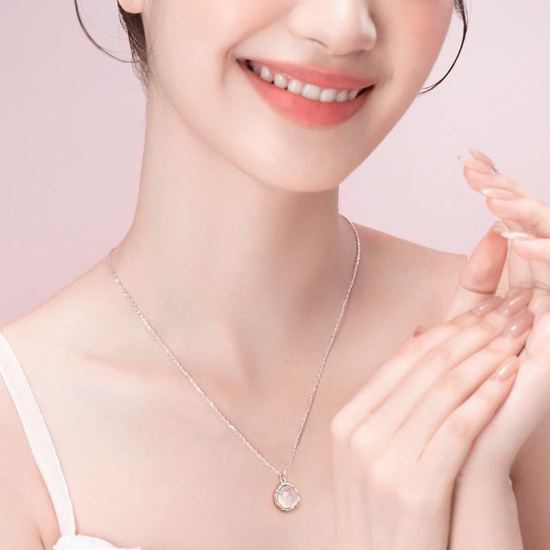 Vòng cổ chalcedony băng thời trang và đa năng