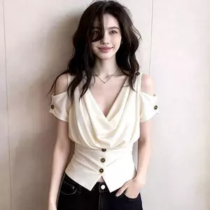 Thiết kế mùa hè Niche Áo sơ mi ngắn tay cay ngọt ngào Slim-fit Áo đẹp