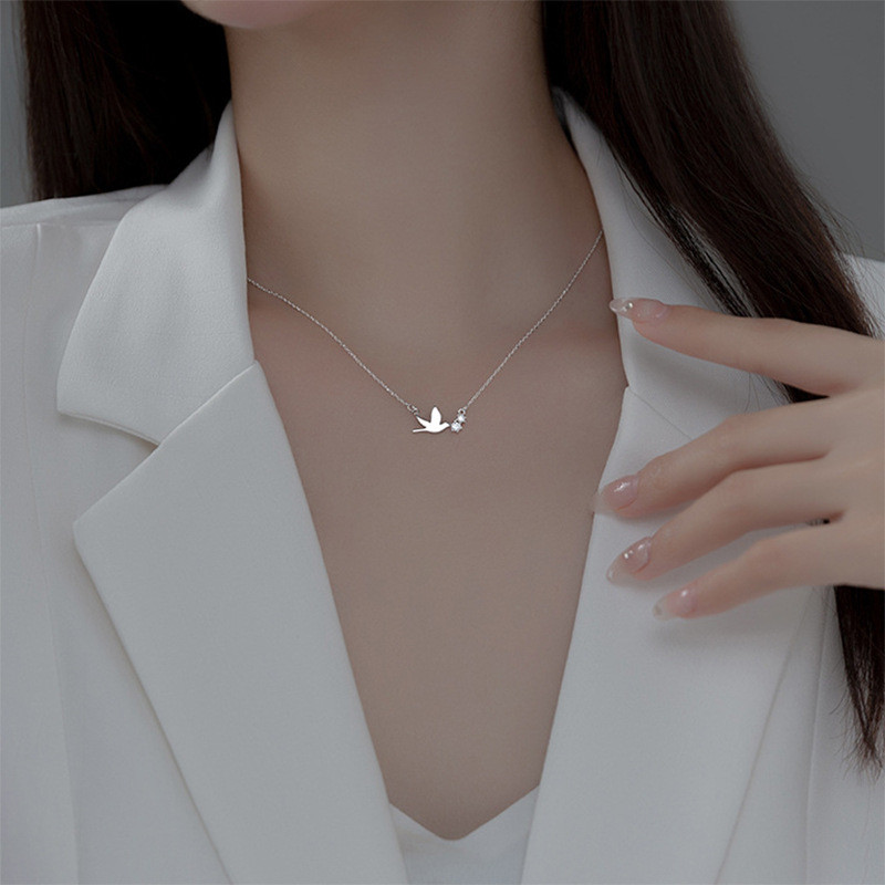 Vòng cổ bồ câu bạc S925 dành cho nữ, đơn giản và thanh lịch với khảm kim cương