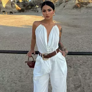 Mỹ Châu Âu Mỹ Niche Halter Dây Vest Hình Bán Nguyệt Sâu V Dây Slim-fit Top Y2K Hot Girl Street Pure Desire Không Tay Cami