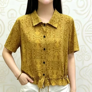 Mùa hè mới dáng rộng giản dị giảm béo áo sơ mi thời trang in hình cho mẹ, áo sơ mi hàng đầu