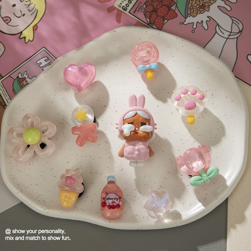 Phụ kiện giày lỗ cá sấu, Pop Mart Crybaby, hoa Crocs, khóa tháo rời, trang trí giày ins