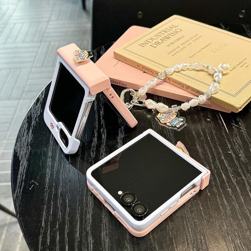 Thích Hợp Cho Samsung Galaxy ZFlip7 5G Hoạt Hình Dễ Thương Vui Vẻ Xoay Cô Gái Ốp Lưng Điện Thoại ZFlip5 Zflip6 Dây Gấp Vỏ Cho Zflip 7 5 6 4 N3Flip MixFlip 2 Vỏ Bảo Vệ Cứng