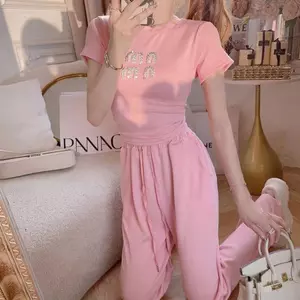 Bộ đồ thời trang Sweet Girl Dây đeo dây mùa hè Áo ngắn cay ngọt ngào + Quần ống rộng thể thao Bộ đồ hai mảnh