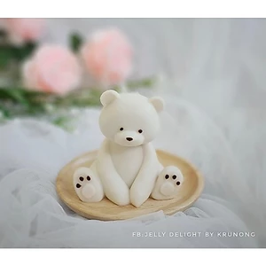Khuôn gấu trắng đại