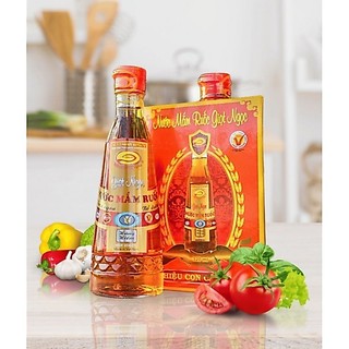 [ Đặc Sản] Combo 6 Chai Thủy Tinh 320ml Nước Mắm Nhĩ Truyền Thống Làm Từ Ruốc Giọt Ngọc Hiệu Con Cá Vàng 30 Độ Đạm