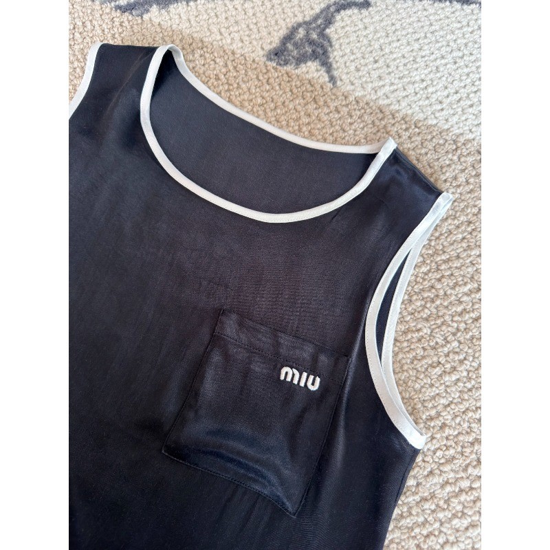 Bộ đồ nữ mới có áo sơ mi và quần lụa Twill có ve áo