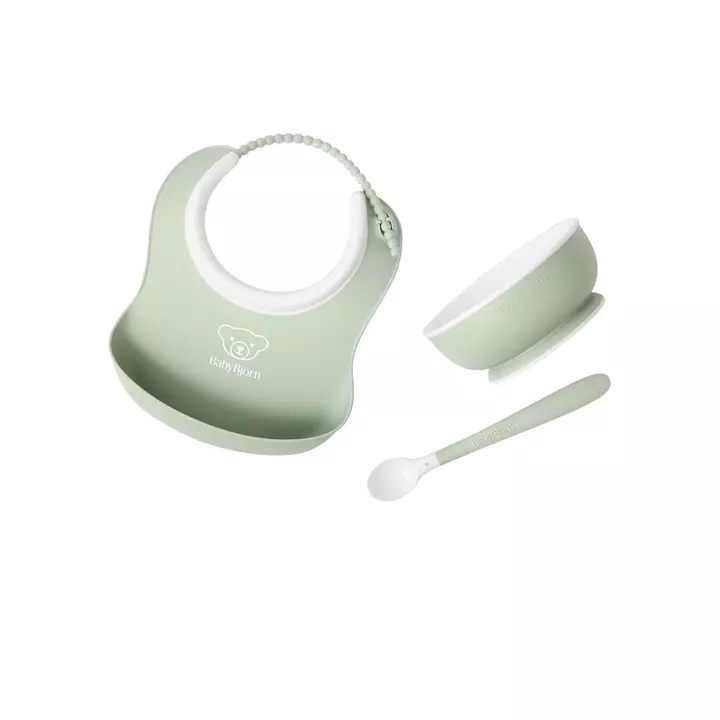 Bộ Cho Bé BabyBjörn, 3 Cái, Xanh Bột | Bao gồm đĩa bé, nĩa cho bé, thìa cho bé và cốc cho bé | Máy rửa chén an toàn | Bộ thức ăn cho trẻ mới biết đi để cai sữa tự ăn hoặc dẫn dắt cho bé