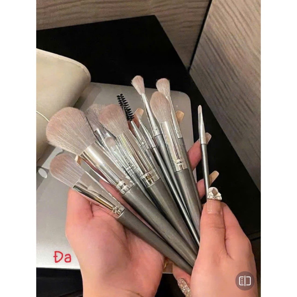 Bộ cọ trang điểm cá nhân set 14 cây màu xám bạc có bao da