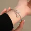 Zircon Hoa Bướm Hai Lớp Mở Vòng Tay Siêu Nhấp Nháy Tinh Tế Sang Trọng Vòng Tay Sang Trọng Ánh Sáng Sang Trọng Cao Cấp Vòng Tay Nữ 26.3.22