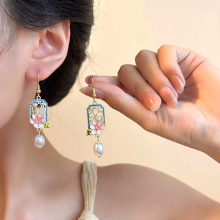 Bông tai tua rua phong cách Trung Quốc cổ điển, họa tiết hoa hồng ngọc trai màu xanh hồng mới lạ