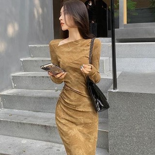 Mẫu đầm thu đông 2024 cao cấp phong cách Trung Hoa mới dành cho nữ