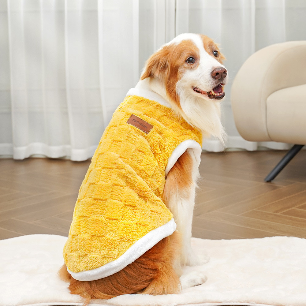 【Ready Stock】 Pet Clothes Autumn and Winter New Dog Clothes Plush New Cat Clothing Golden Retriever Dog Cat Supplies 6rPK