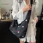 BeautifulHomeA Hàn Quốc Thêu Denim Túi Tote Nữ Mới Sle Lớn Điện Dung Denim Oulder Túi Đeo Ngang Túi Tote VN