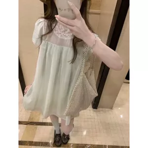 Mùa hè Phong cách mới Màu xanh bạc hà cổ tròn trong suốt khâu ren tay ngắn chữ A phù hợp với phương Tây @