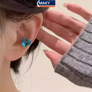 MAKY 2 Chiếc Giả Xuyên Kẹp Bông Tai Tinh Tế Trái Tim Xanh Zircon Bule Tai Còng Sụn Tai Dành Cho Nữ Trang Sức Thời Trang Quà Tặng VN