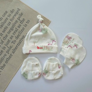 Bộ mũ vớ sơ sinh củ tỏi đáng yêu chất thun cotton cho bé 3-5kg.