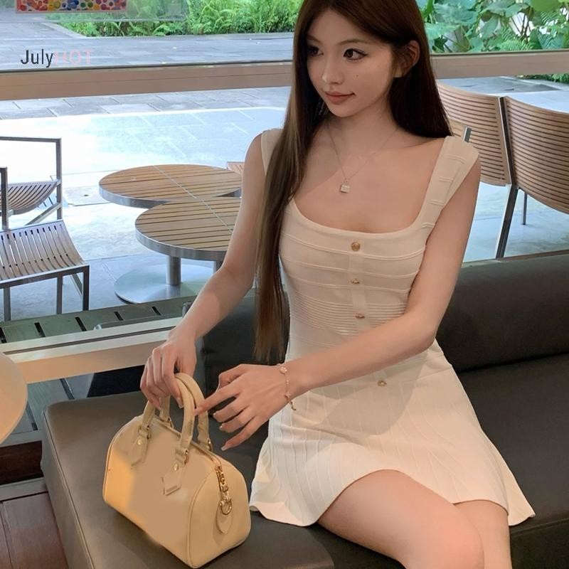 Đầm chữ A nữ cổ vuông không tay dệt kim phong cách retro thanh lịch Hàn Quốc