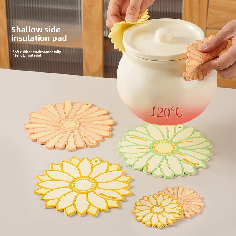 Miếng lót cách nhiệt hình bông hoa | Đế lót nồi, lót ly silicone chống trượt chịu nhiệt cao | Phụ kiện trang trí nhà bếp dễ thương