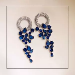 Retro Màu Xanh Nhấp Nháy Bông Tai Kim Cương Nữ Nhật Bản Hàn Quốc Phù Hợp Với Tua Rua Xanh Bông Tai Tua Dài 6.17