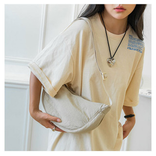 2026 Túi đựng bánh bao dây kéo Nylon thông thường thời trang mới dành cho nữ